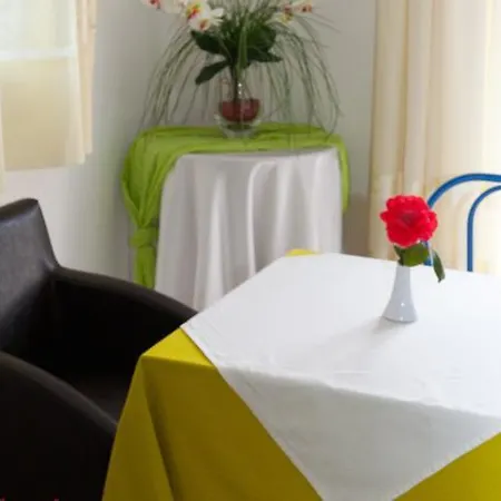 Yiouli Hotel apartamentowy