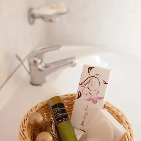 Hotel de apartamente Yiouli Kókkinon Nerón